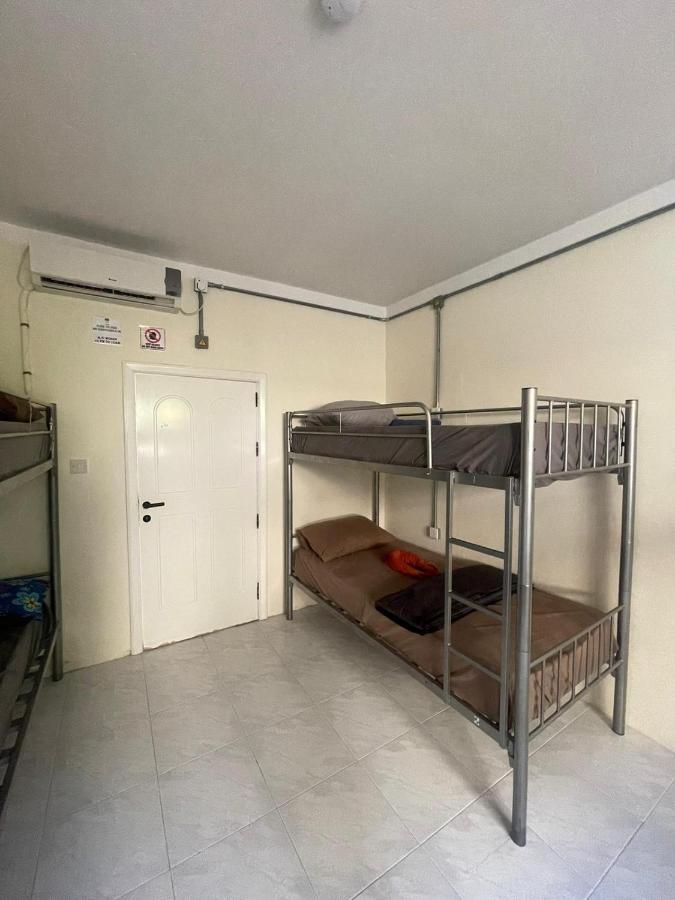 Ommi Hostel Saint Julian's Bagian luar foto